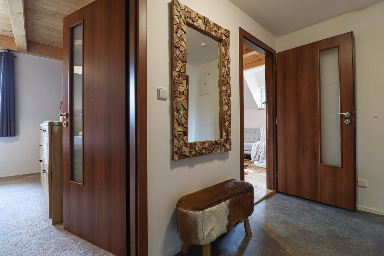 Woodhome - Luxury Mountain Apartment ฮอร์นีมาลาอูปา ภายนอก รูปภาพ